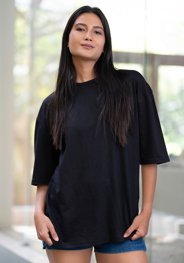 BLACK BAGGY TEE